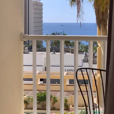 Luishome Apartament *